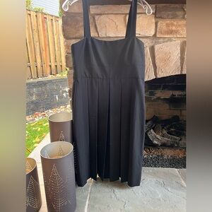 Banana Republic Elegant Black Pleated Dress Size 8